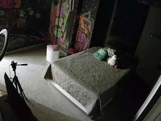 voyeurcam-casa-salsa-disturbed