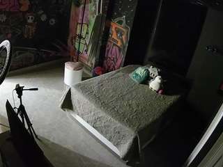 voyeurcam-casa-salsa-disturbed