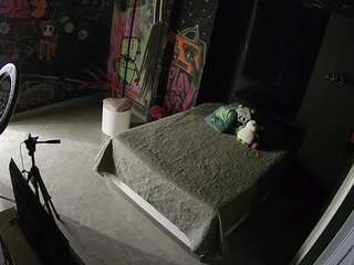 voyeurcam-casa-salsa-disturbed