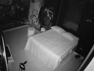 voyeurcam-casa-salsa-disturbed