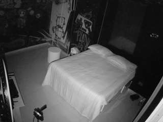 voyeurcam-casa-salsa-disturbed