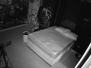 voyeurcam-casa-s... Live Webcam on CamSoda