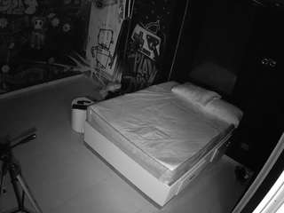 voyeurcam-casa-salsa-disturbed webcam