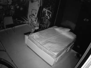 voyeurcam-casa-salsa-disturbed