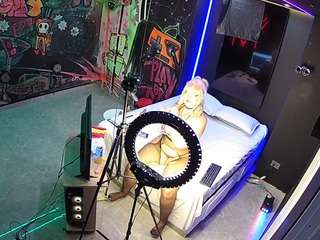 voyeurcam-casa-salsa-disturbed