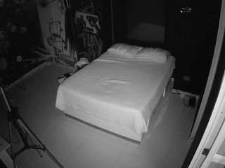 voyeurcam-casa-salsa-disturbed