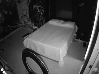 voyeurcam-casa-salsa-disturbed