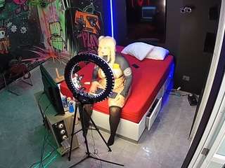 voyeurcam-casa-salsa-disturbed