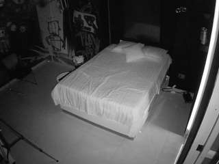 voyeurcam-casa-salsa-disturbed