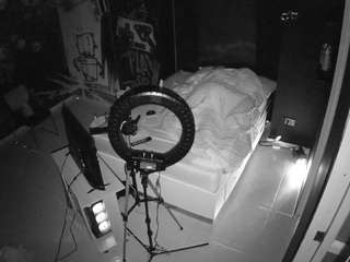 voyeurcam casa salsa disturbed