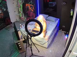 voyeurcam-casa-s... Live Webcam on CamSoda