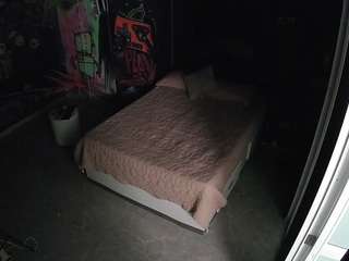 voyeurcam-casa-salsa-disturbed