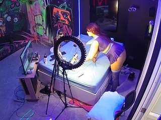 voyeurcam-casa-salsa-disturbed