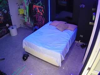 voyeurcam-casa-salsa-disturbed live cam profile