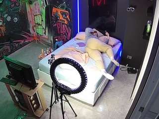 voyeurcam-casa-salsa-disturbed