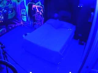 voyeurcam-casa-salsa-disturbed