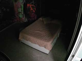 voyeurcam-casa-salsa-disturbed webcam