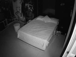 voyeurcam-casa-salsa-disturbed