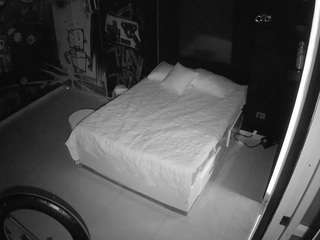 voyeurcam casa salsa disturbed