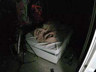 voyeurcam-casa-salsa-disturbed webcam