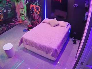 voyeurcam-casa-s... Live Webcam on CamSoda