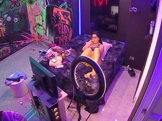 voyeurcam-casa-salsa-disturbed