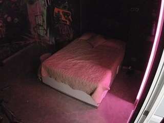 voyeurcam-casa-salsa-disturbed