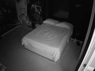 voyeurcam-casa-salsa-disturbed