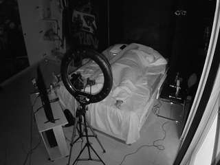 voyeurcam-casa-salsa-disturbed