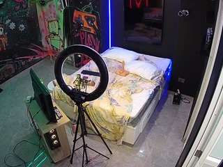 voyeurcam-casa-salsa-disturbed