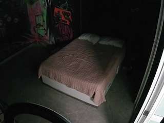 voyeurcam-casa-salsa-disturbed