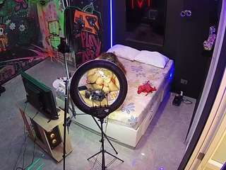 voyeurcam-casa-s... Live Webcam on CamSoda