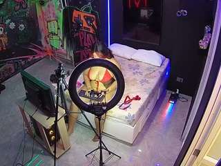 voyeurcam-casa-s... Live Webcam on CamSoda
