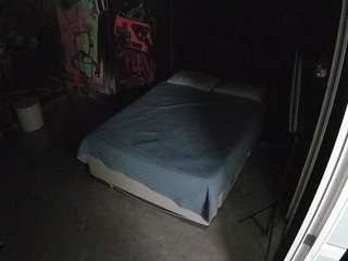 voyeurcam-casa-salsa-disturbed