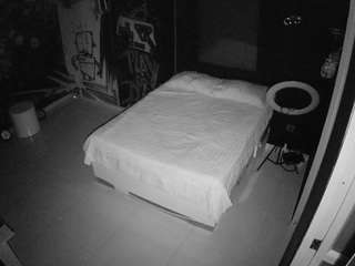voyeurcam-casa-salsa-disturbed