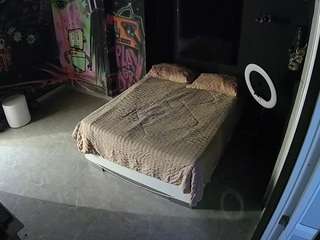 voyeurcam-casa-salsa-disturbed