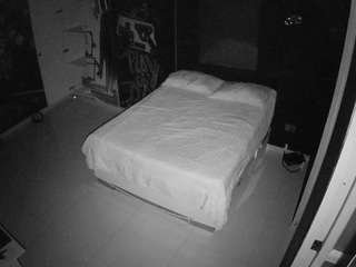 voyeurcam-casa-salsa-disturbed