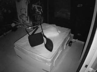 voyeurcam-casa-salsa-disturbed