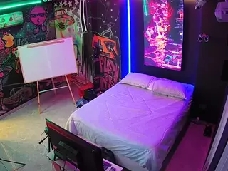 voyeurcam-casa-salsa-disturbed's Live Sex Cam Show