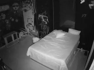 voyeurcam-casa-salsa-disturbed's Live Sex Cam Show