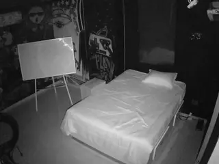 voyeurcam-casa-salsa-disturbed's Live Sex Cam Show