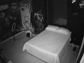 voyeurcam-casa-salsa-disturbed's Live Sex Cam Show