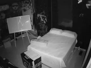 voyeurcam-casa-salsa-disturbed's Live Sex Cam Show