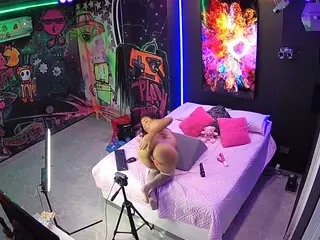 voyeurcam-casa-salsa-disturbed's Live Sex Cam Show