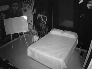 voyeurcam-casa-salsa-disturbed's Live Sex Cam Show