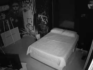 voyeurcam casa salsa disturbed's Live Sex Cam Show