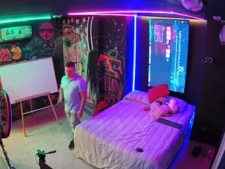 voyeurcam casa salsa disturbed's Live Sex Cam Show