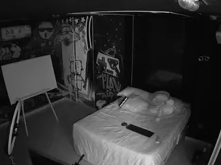 voyeurcam casa salsa disturbed's Live Sex Cam Show