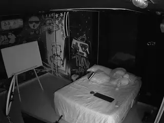 voyeurcam casa salsa disturbed's Live Sex Cam Show