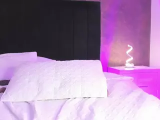 ZairaAdams's Live Sex Cam Show